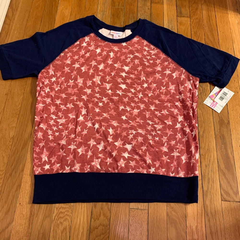 Lularoe NWT Medium Jane Shortsleeved Sweater